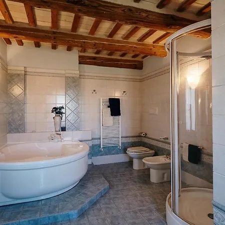 Villa Giulia, A Splendid In The Marche Region