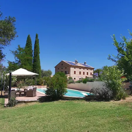 Giulia, A Splendid In The Marche Region וילה *