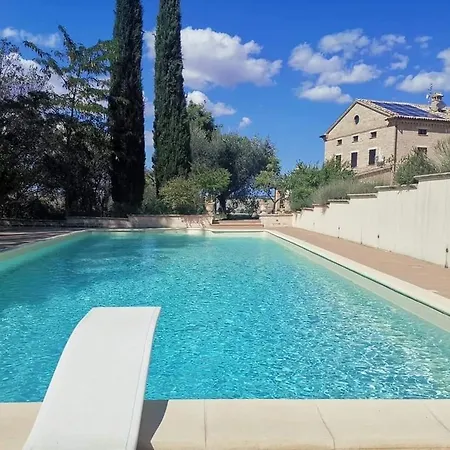 Willa Giulia, A Splendid In The Marche Region *